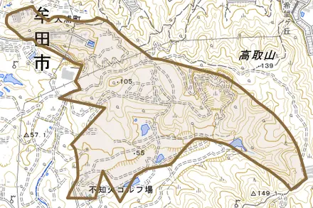 大浦町とその周辺の地図。町の範囲を重ねている