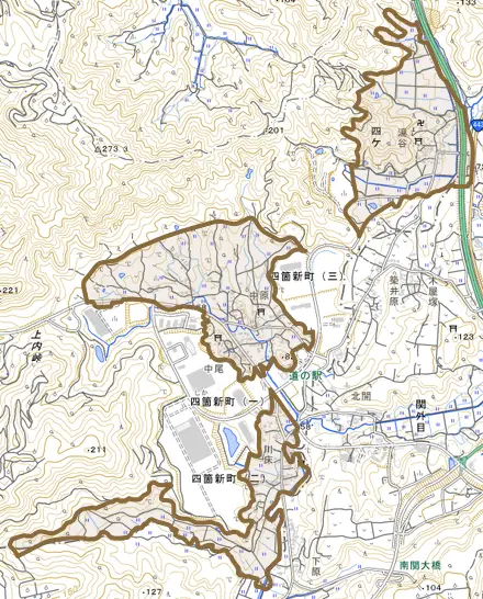大字四ケとその周辺の地図。町の範囲を重ねている