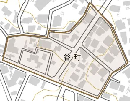 谷町とその周辺の地図。町の範囲を重ねている