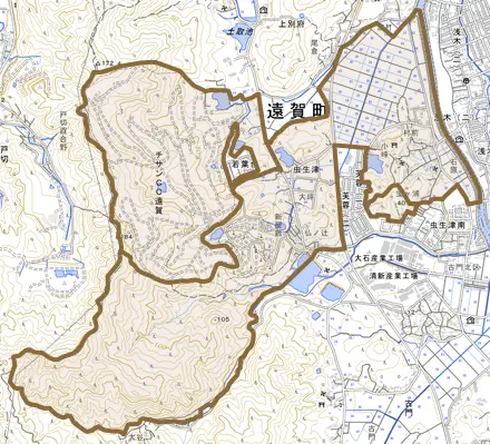大字虫生津とその周辺の地図。町の範囲を重ねている