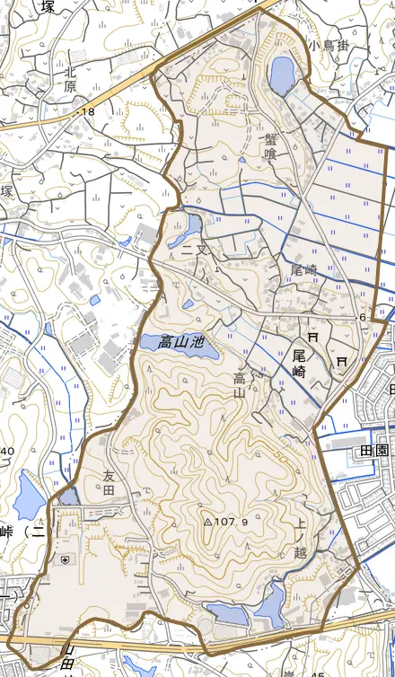 大字尾崎とその周辺の地図。町の範囲を重ねている