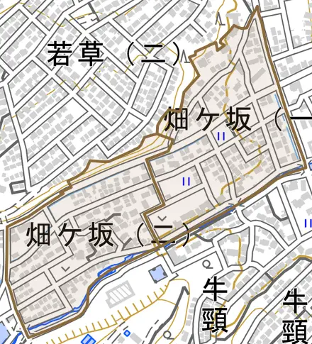畑ケ坂とその周辺の地図。町の範囲を重ねている