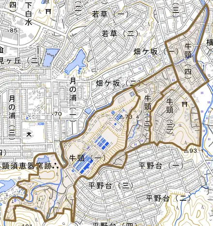 牛頸とその周辺の地図。町の範囲を重ねている