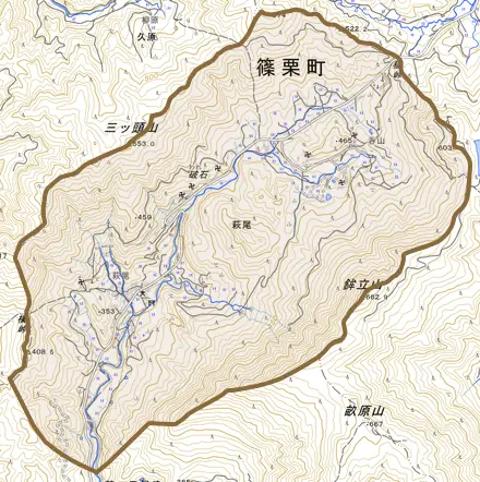 大字萩尾とその周辺の地図。町の範囲を重ねている