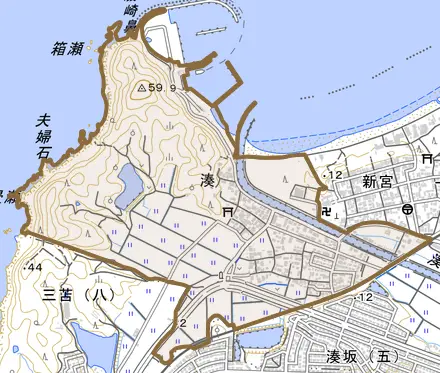 大字湊とその周辺の地図。町の範囲を重ねている