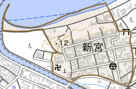 大字新宮とその周辺の地図。町の範囲を重ねている