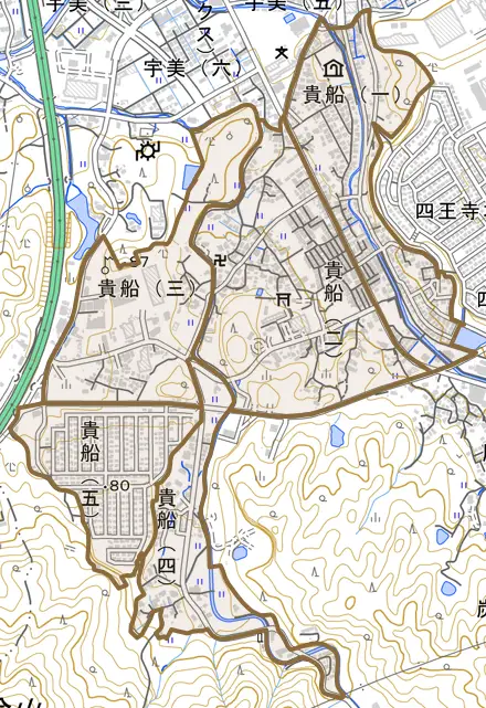 貴船とその周辺の地図。町の範囲を重ねている