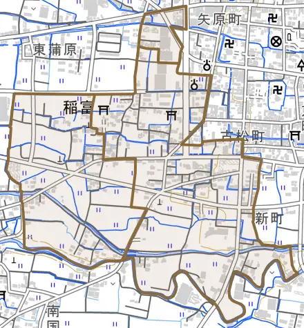 稲富とその周辺の地図。町の範囲を重ねている