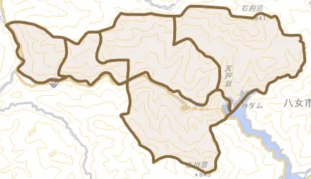 黒木町北大淵とその周辺の地図。町の範囲を重ねている