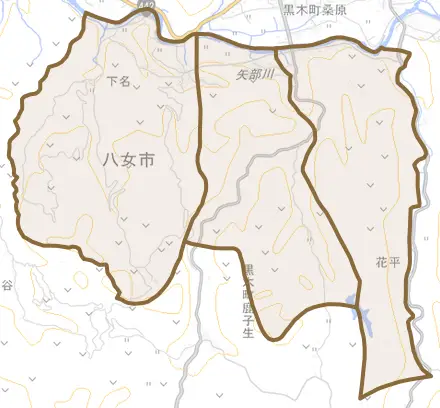 黒木町土窪とその周辺の地図。町の範囲を重ねている