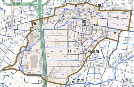 鵜池とその周辺の地図。町の範囲を重ねている