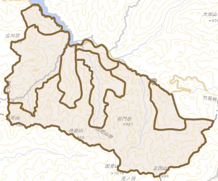 矢部村矢部とその周辺の地図。町の範囲を重ねている