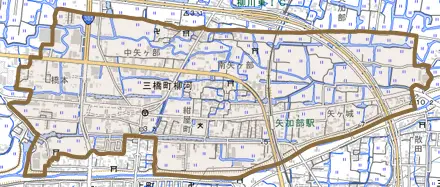 三橋町柳河とその周辺の地図。町の範囲を重ねている