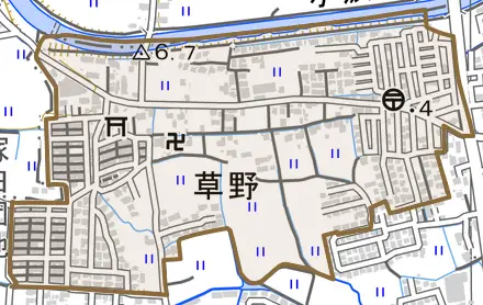 大字草野とその周辺の地図。町の範囲を重ねている