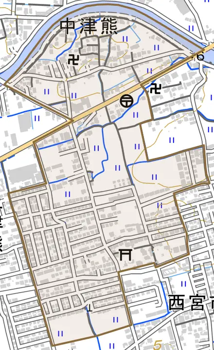 大字中津熊とその周辺の地図。町の範囲を重ねている