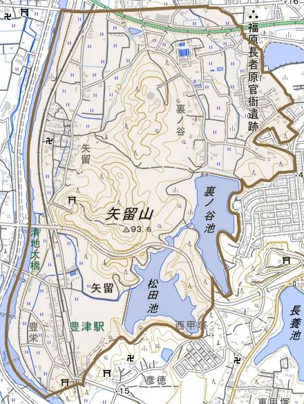 大字矢留とその周辺の地図。町の範囲を重ねている