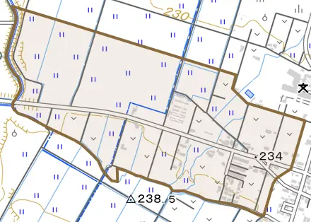 字布才地とその周辺の地図。町の範囲を重ねている