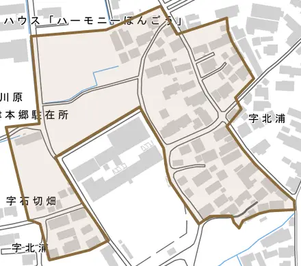 字北川原とその周辺の地図。町の範囲を重ねている