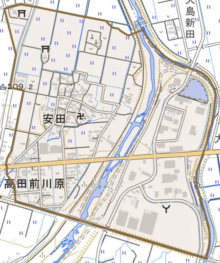 字安田乙とその周辺の地図。町の範囲を重ねている