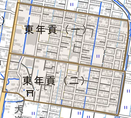 東年貢とその周辺の地図。町の範囲を重ねている
