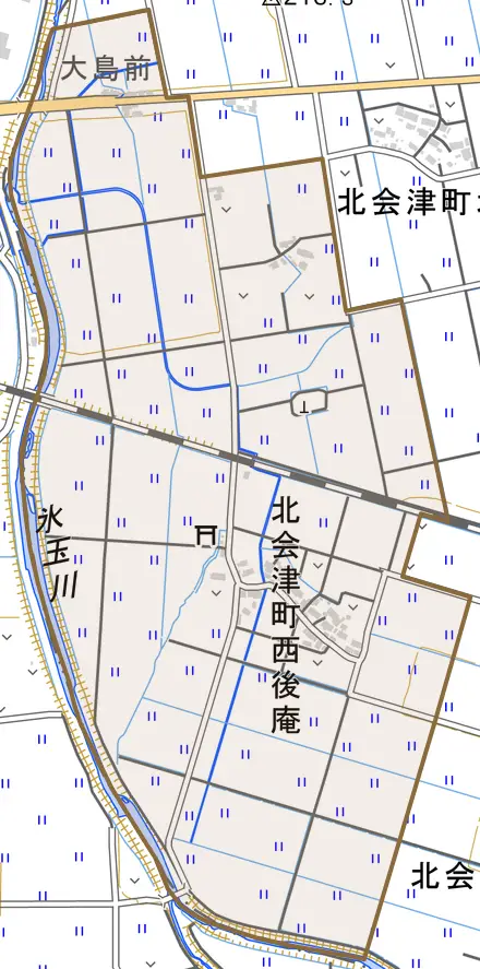 北会津町西後庵とその周辺の地図。町の範囲を重ねている