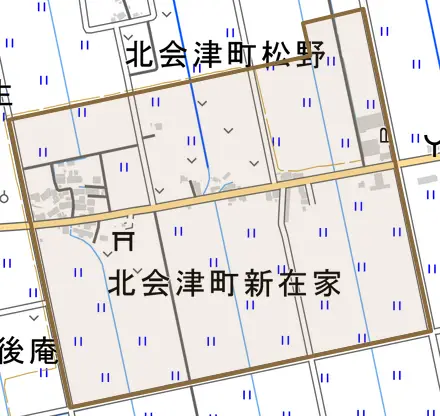 北会津町新在家とその周辺の地図。町の範囲を重ねている