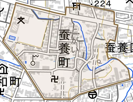 蚕養町とその周辺の地図。町の範囲を重ねている