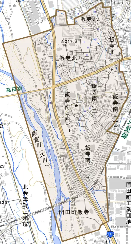門田町大字飯寺とその周辺の地図。町の範囲を重ねている