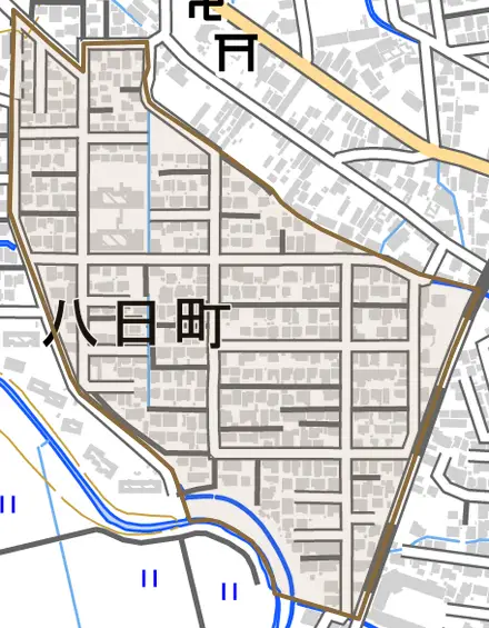 八日町とその周辺の地図。町の範囲を重ねている
