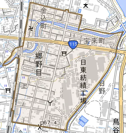 郷野目とその周辺の地図。町の範囲を重ねている