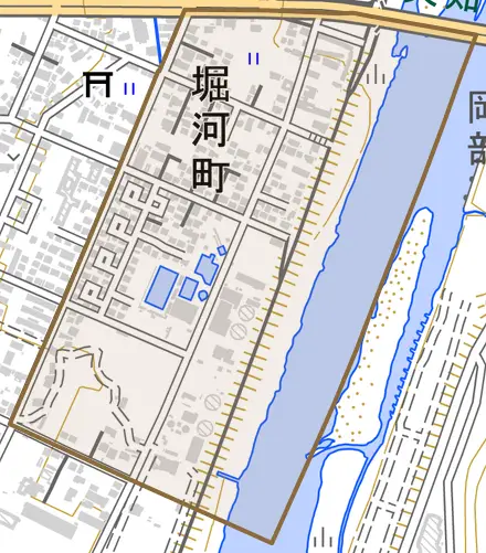 堀河町とその周辺の地図。町の範囲を重ねている