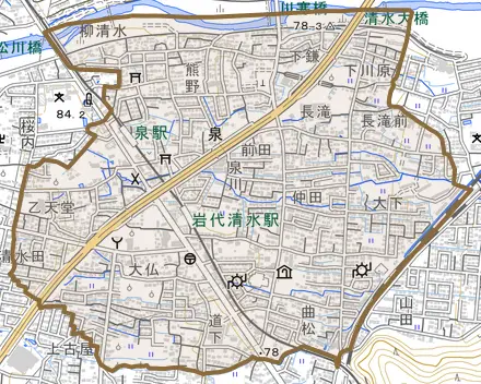 泉とその周辺の地図。町の範囲を重ねている