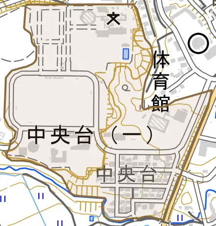 中央台とその周辺の地図。町の範囲を重ねている