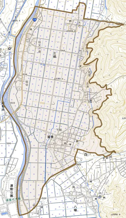 大字三郷とその周辺の地図。町の範囲を重ねている