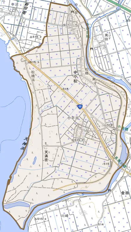 大字中小松とその周辺の地図。町の範囲を重ねている