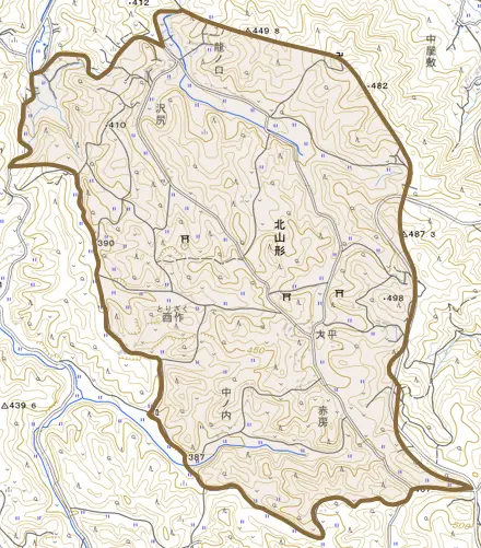 大字北山形とその周辺の地図。町の範囲を重ねている