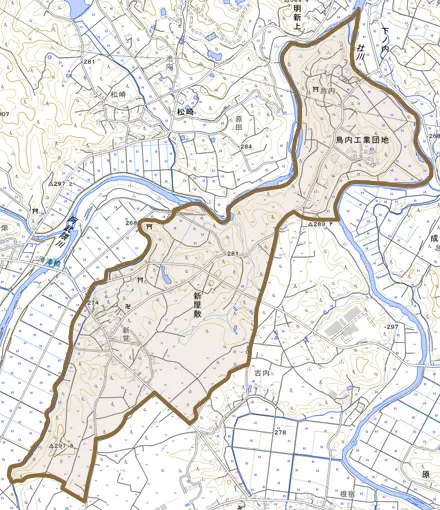 大字新屋敷とその周辺の地図。町の範囲を重ねている