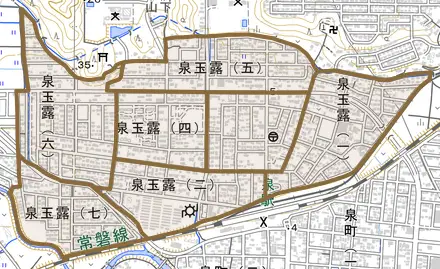 泉玉露とその周辺の地図。町の範囲を重ねている