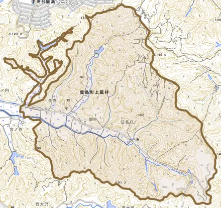 鹿島町上蔵持とその周辺の地図。町の範囲を重ねている