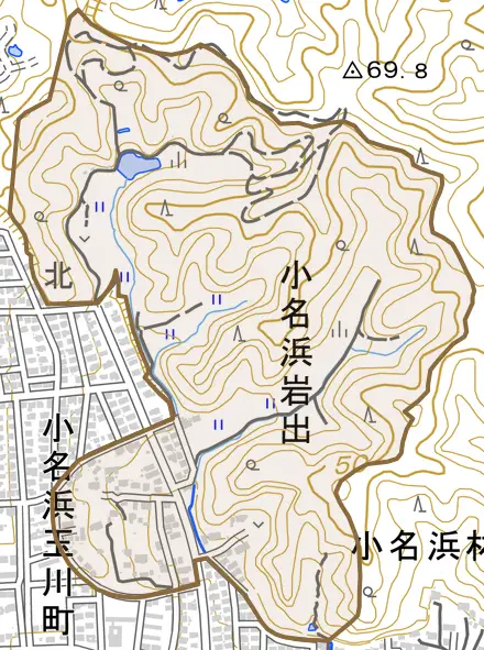 小名浜岩出とその周辺の地図。町の範囲を重ねている