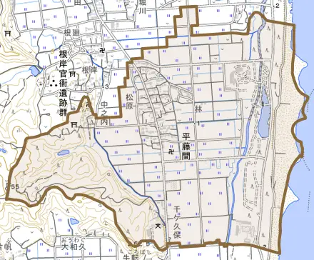 平藤間とその周辺の地図。町の範囲を重ねている