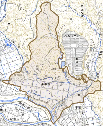 平中塩とその周辺の地図。町の範囲を重ねている