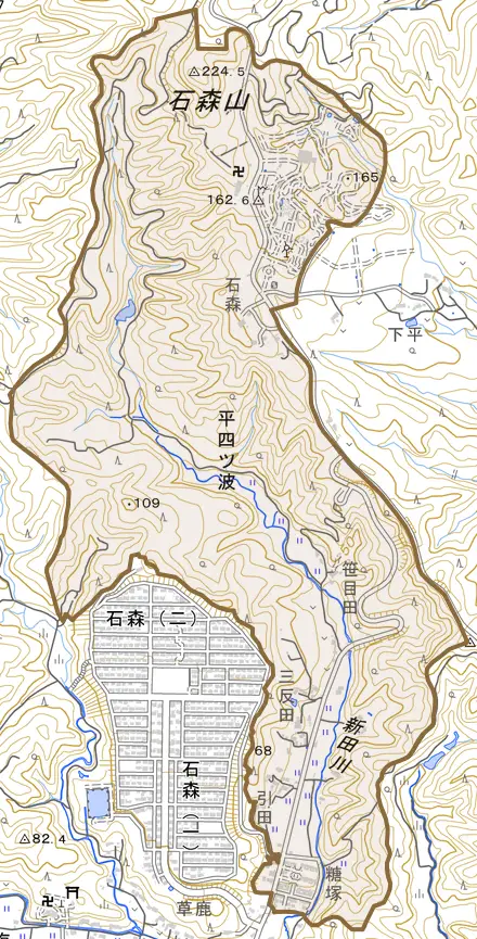 平四ツ波とその周辺の地図。町の範囲を重ねている