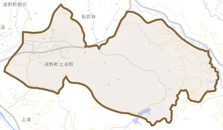遠野町上遠野とその周辺の地図。町の範囲を重ねている