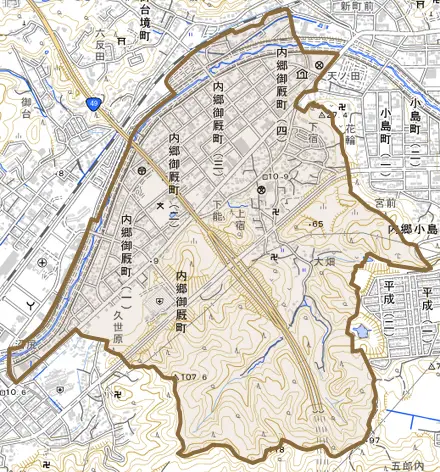 内郷御厩町とその周辺の地図。町の範囲を重ねている