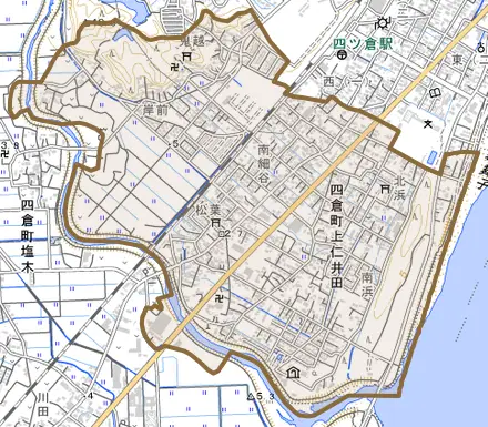 四倉町上仁井田とその周辺の地図。町の範囲を重ねている