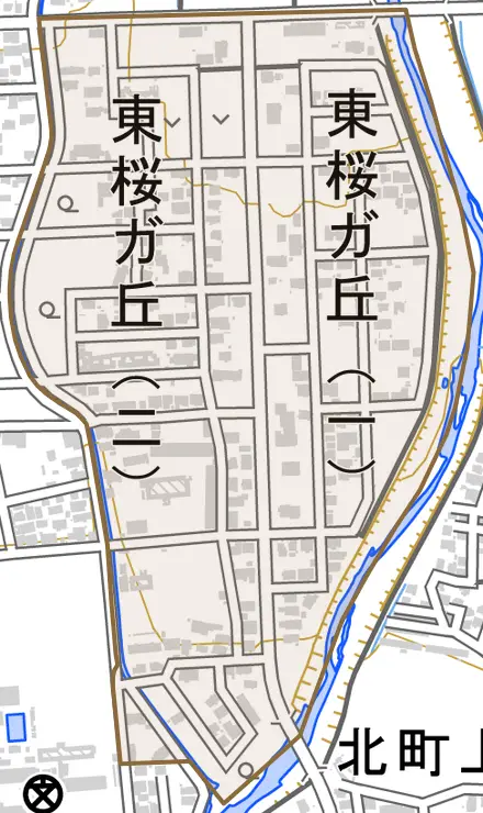 東桜ガ丘とその周辺の地図。町の範囲を重ねている