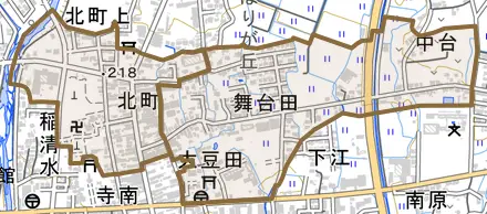 字加登とその周辺の地図。町の範囲を重ねている