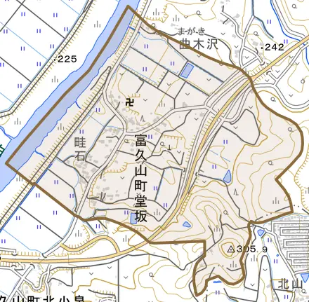 富久山町堂坂とその周辺の地図。町の範囲を重ねている