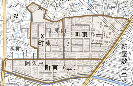 町東とその周辺の地図。町の範囲を重ねている